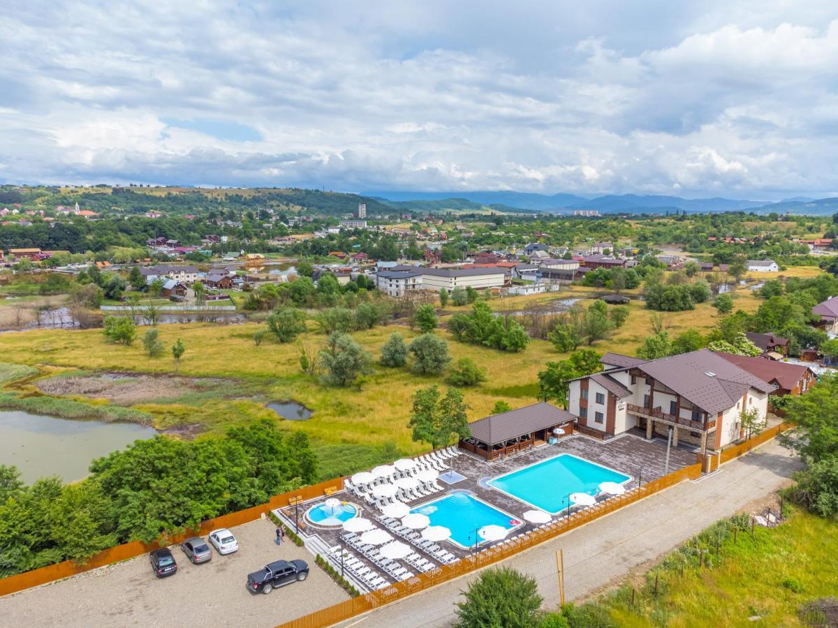 Sofion Hotel&Resort Solotvyno Eksteriør billede