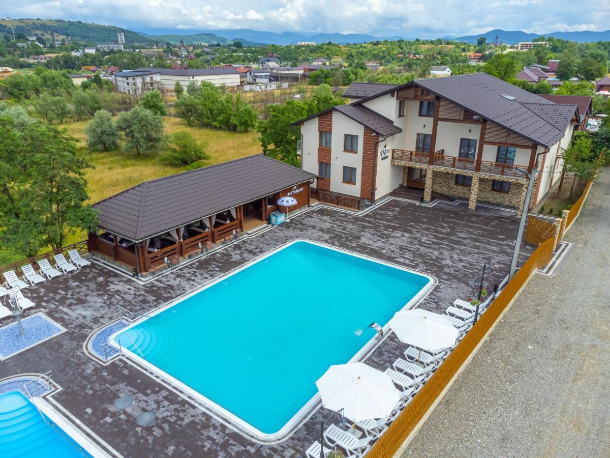 Sofion Hotel&Resort Solotvyno Eksteriør billede
