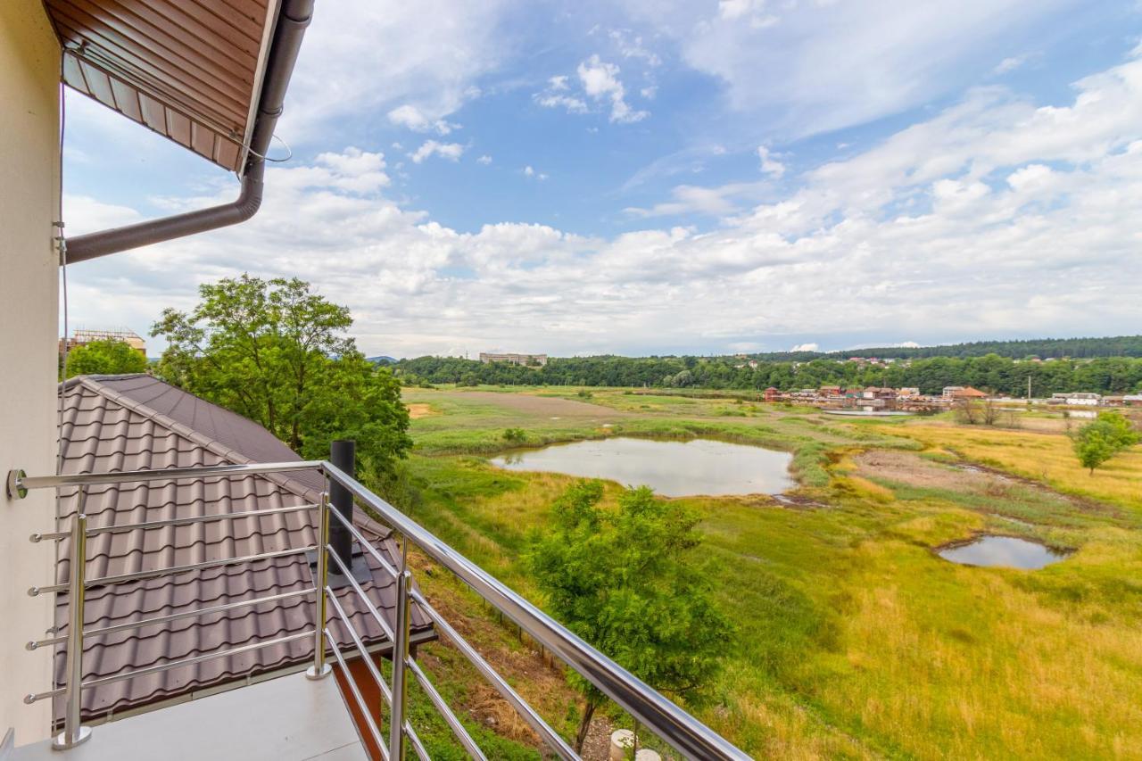 Sofion Hotel&Resort Solotvyno Eksteriør billede